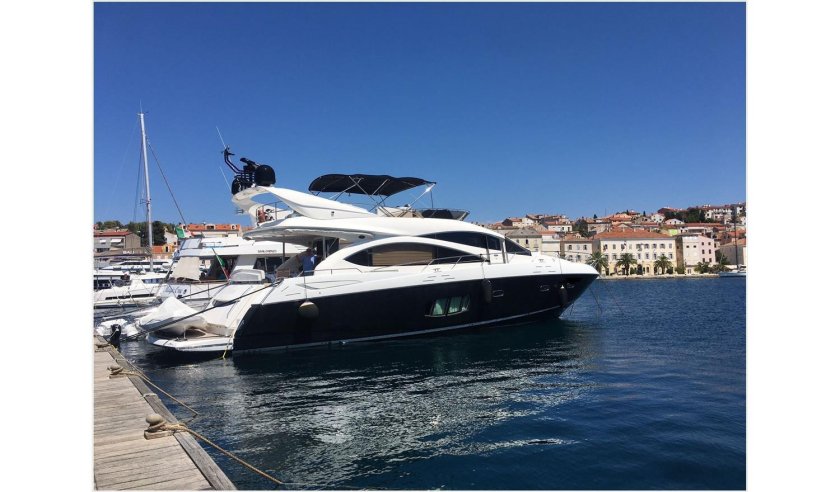 Sunseeker manhattan 52