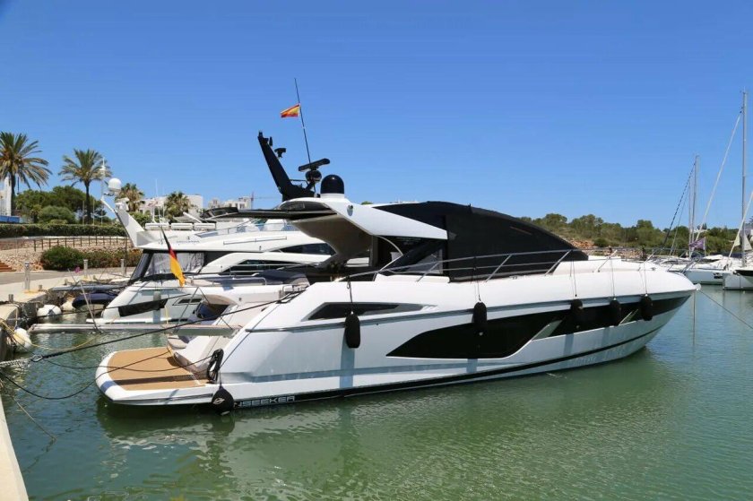 Sunseeker 65 sport yacht