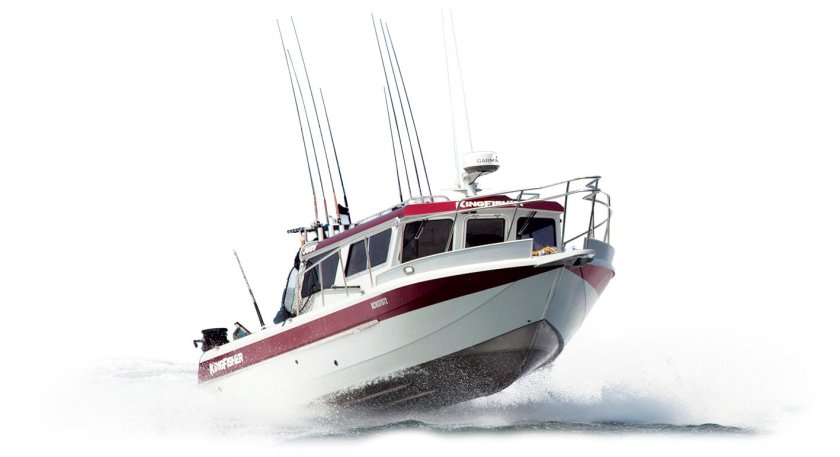 Яхта на белом фоне