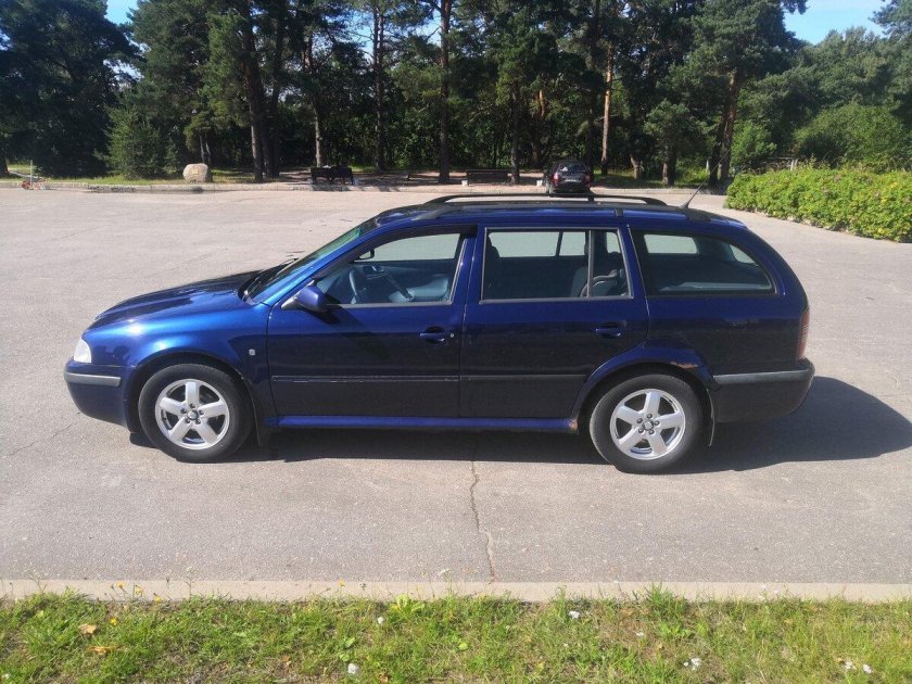 Шкода октавия универсал