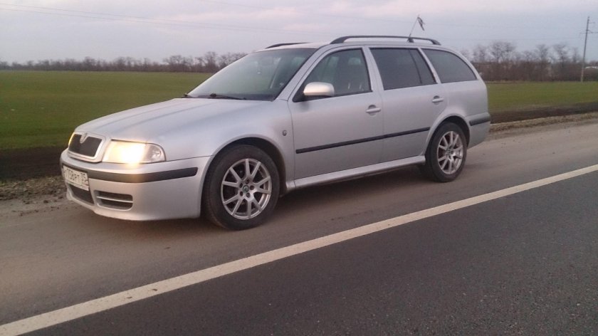 Skoda Octavia a4 универсал