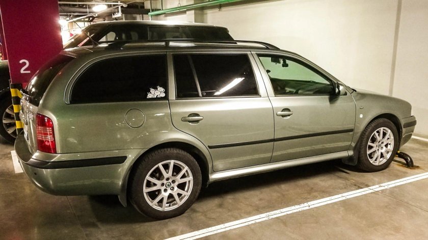 Шкода Октавия а4 1.8 турбо 4х4 универсал