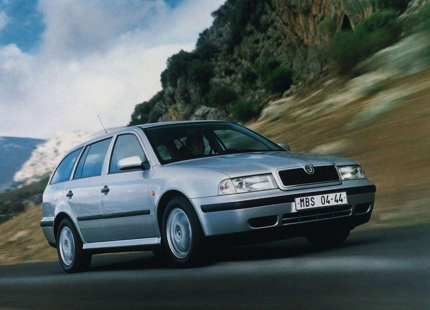 Шкода Октавия 1996