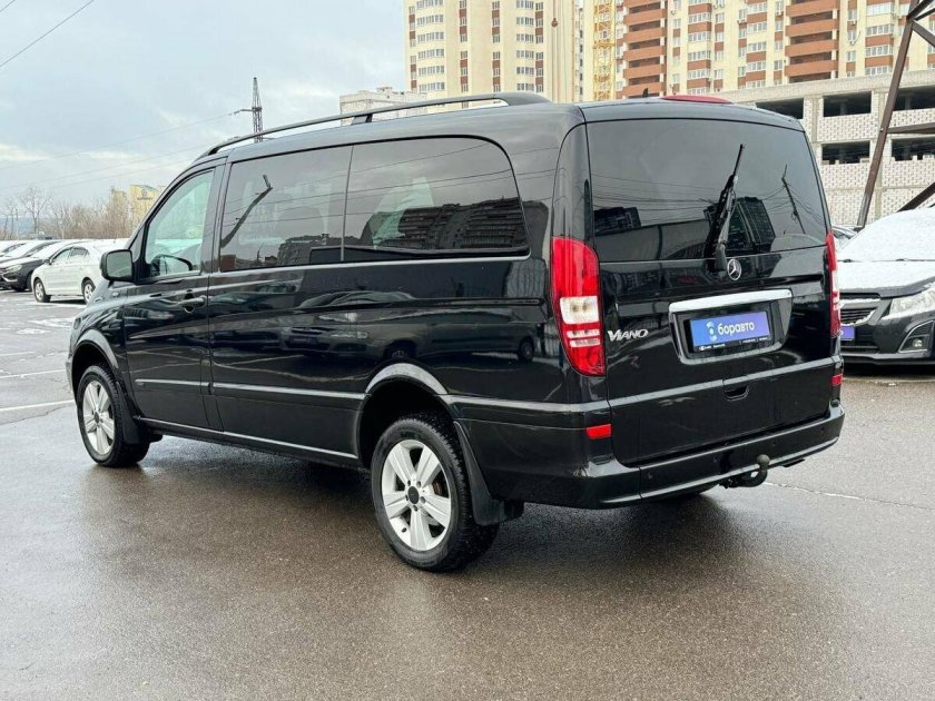 Мерседес виано 2011 черный
