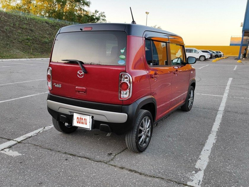 Mazda flair crossover