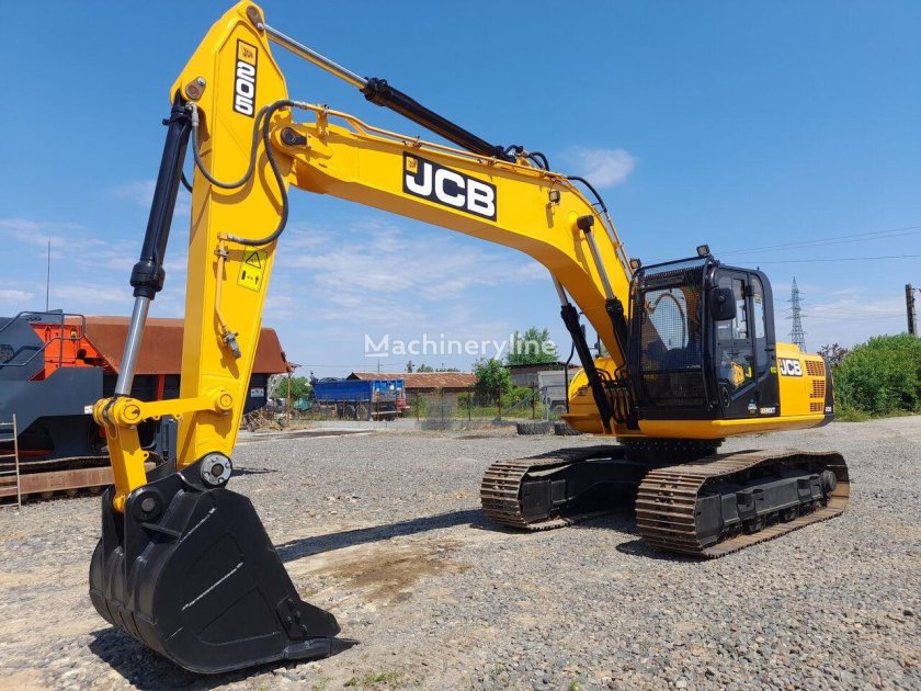 JCB 215
