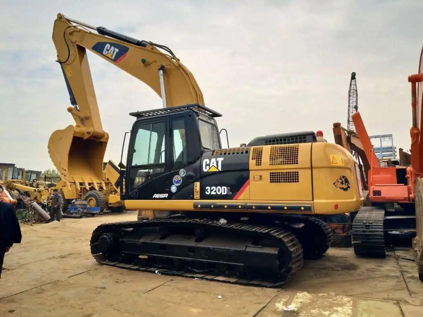 Caterpillar 320dl