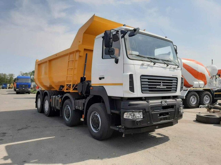 МАЗ 6516е8-520-000