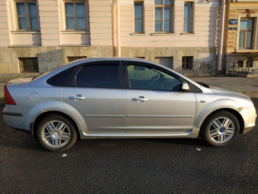 Форд фокус 2 седан серебристый