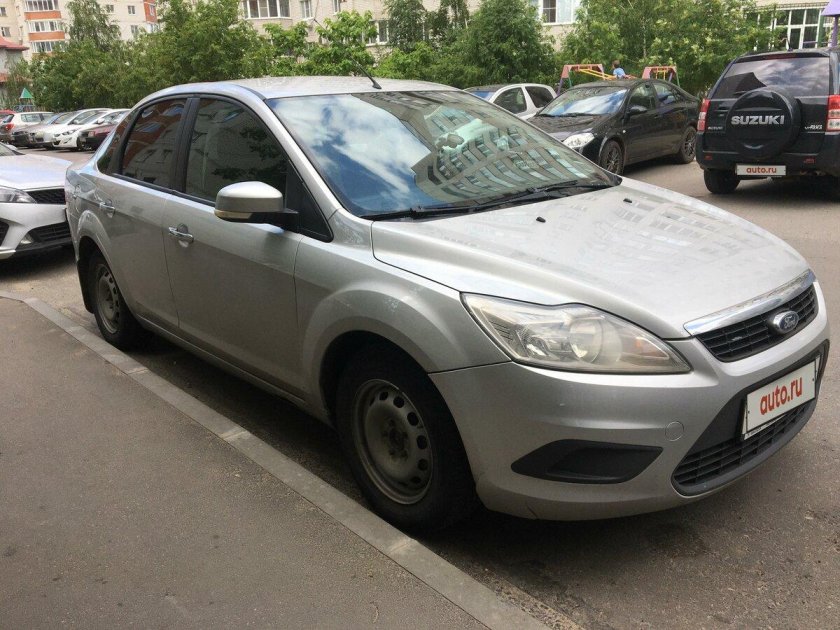 Форд фокус 2 Рестайлинг седан серебристый