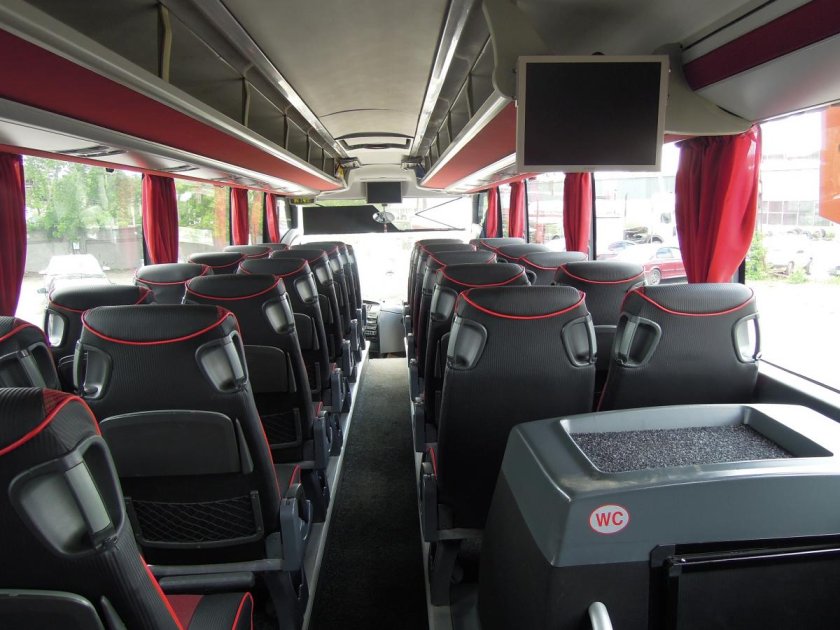 Автобус Scania OMNIEXPRESS