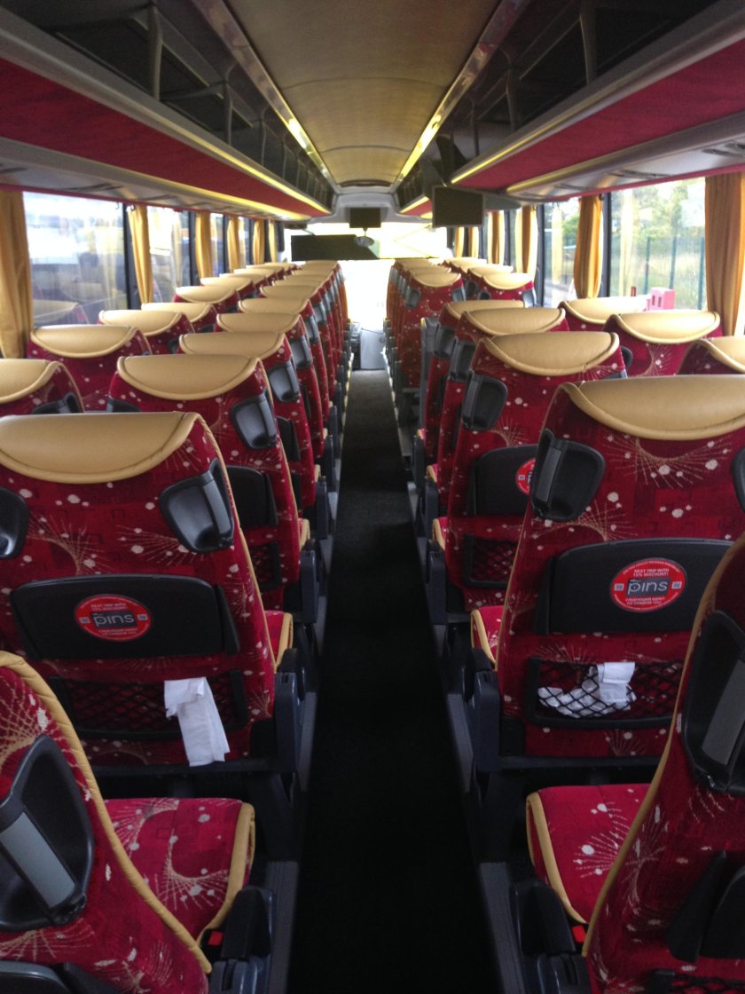 Автобус Скания туристический 49 мест