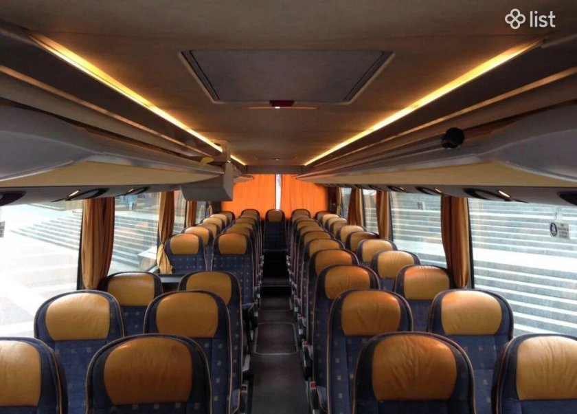 Салон Мерседес Спринтер турист