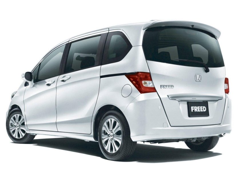 Honda freed 2016