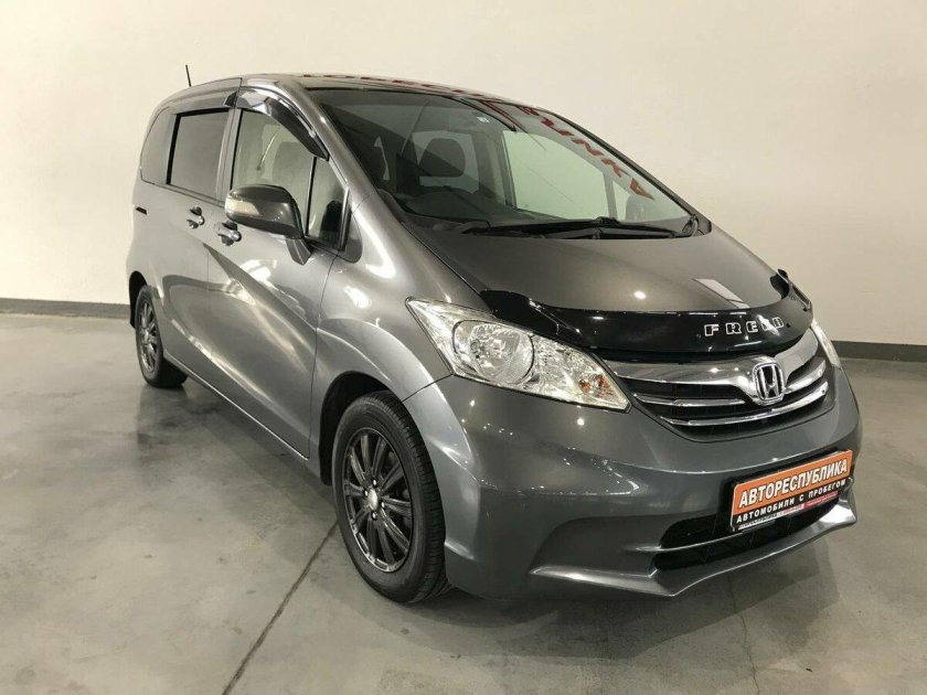 Honda freed 2011