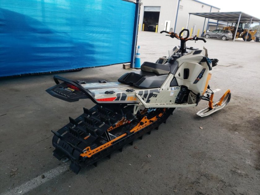 Горный снегоход brp 2022
