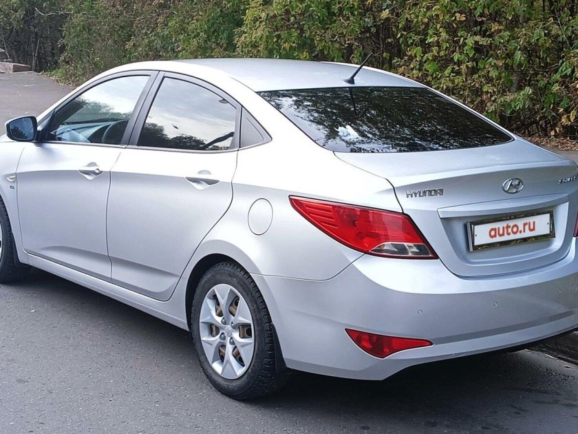 Hyundai solaris i