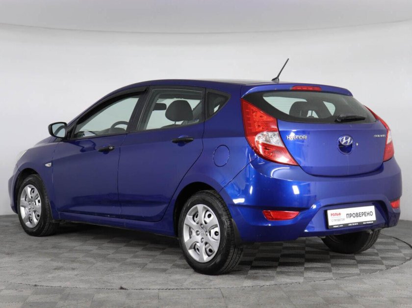 Hyundai solaris 2012 хэтчбек