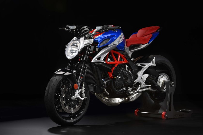 Мотоцикл MV Agusta brutale