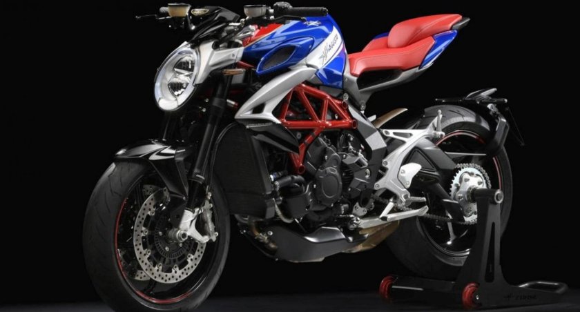 MV Agusta brutale 800