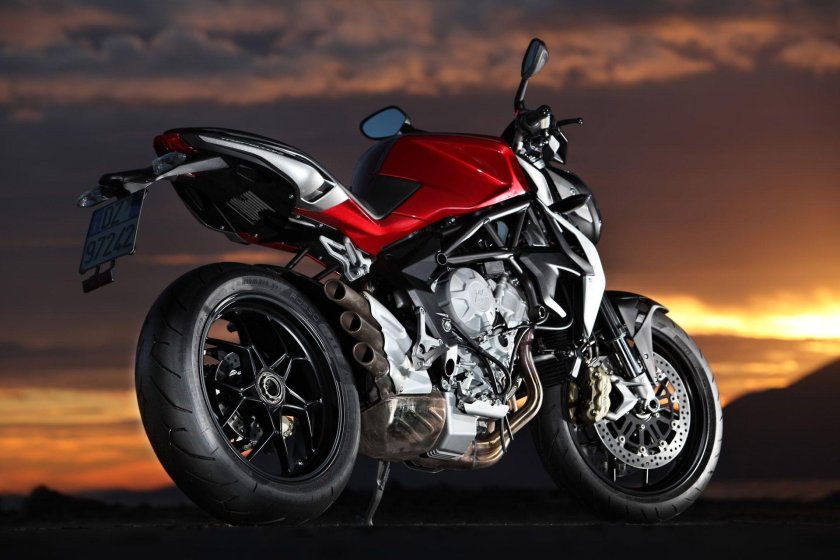 MV Agusta brutale 800
