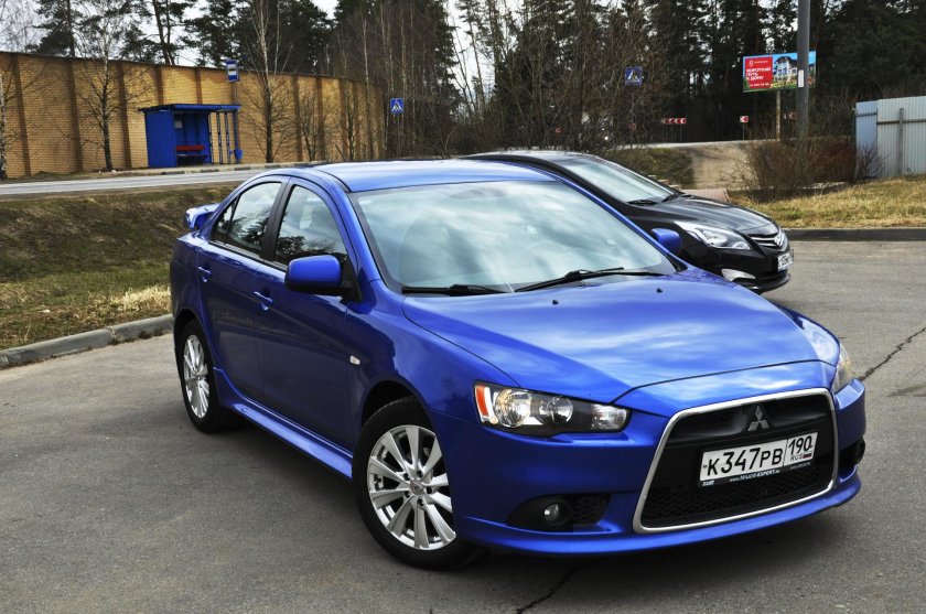 Лансер 10 синий