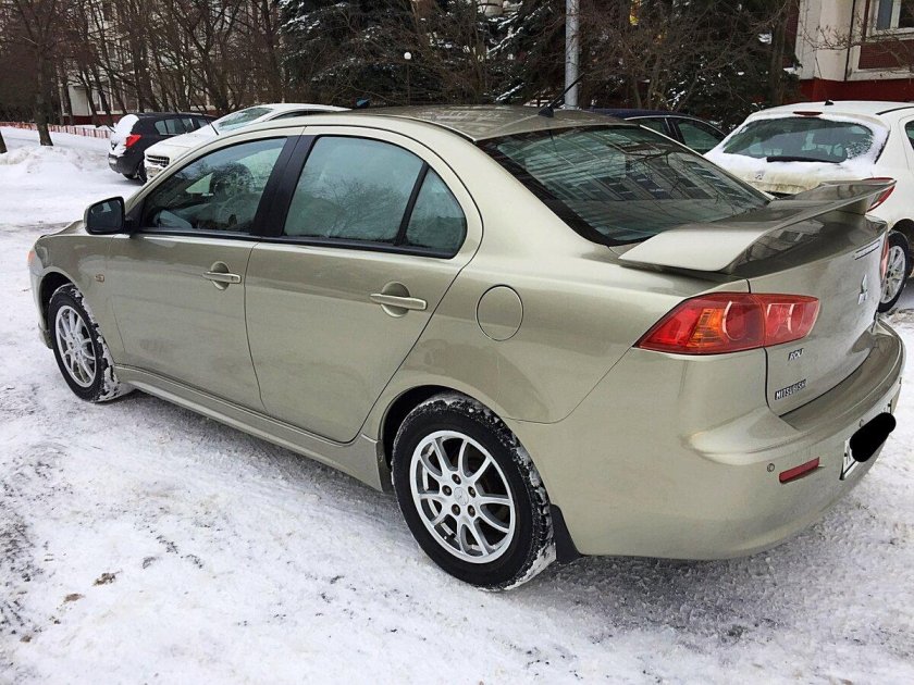 Митсубиси лансер 2008