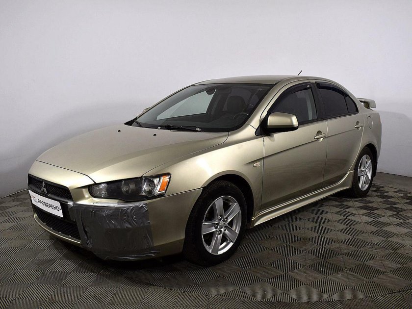 Лансер 10 2.0 полный привод