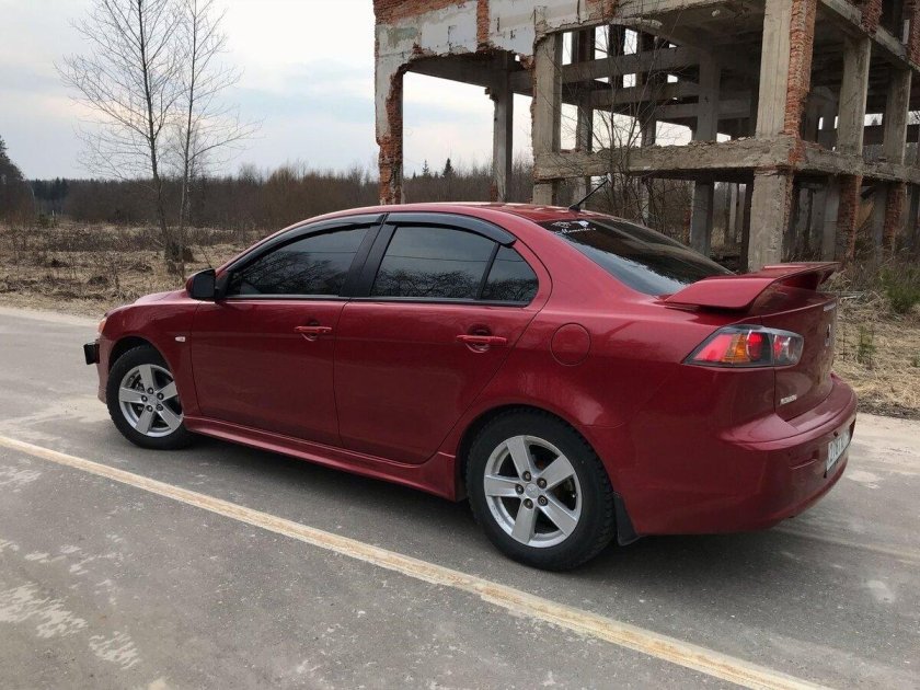Mitsubishi lancer 2008