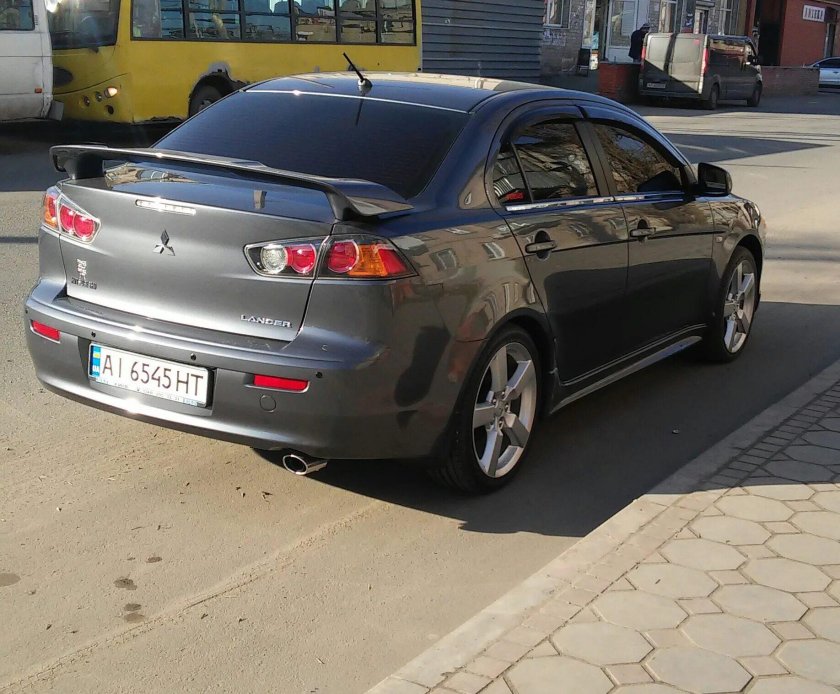 Mitsubishi Lancer 10 a39