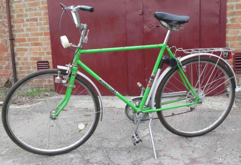 Советский велосипед Урал