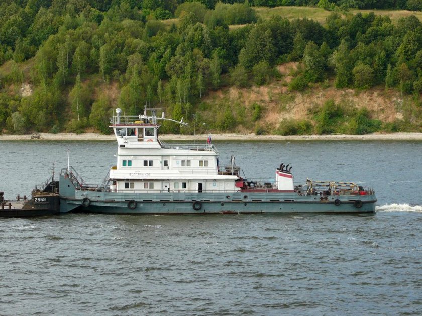 Волгарь 28 судно