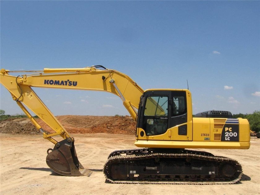 Гусеничный экскаватор Komatsu pc200