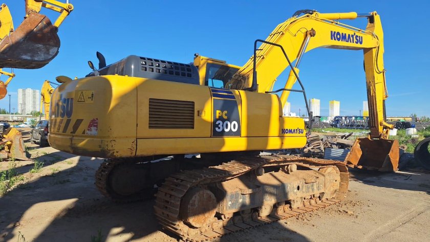 Komatsu pc 400