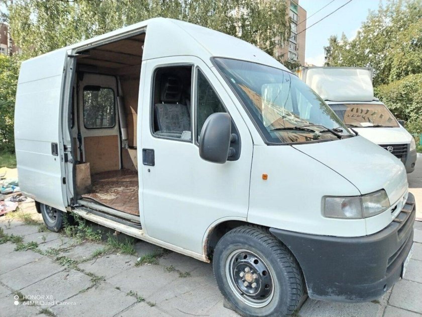 Ситроен Джампер цельнометаллический фургон