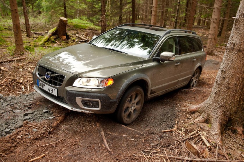 Volvo xc70 III
