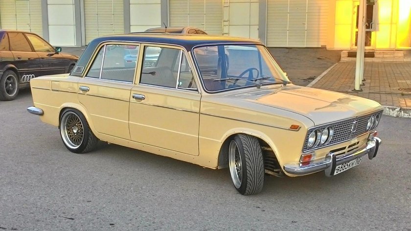 ВАЗ 2103