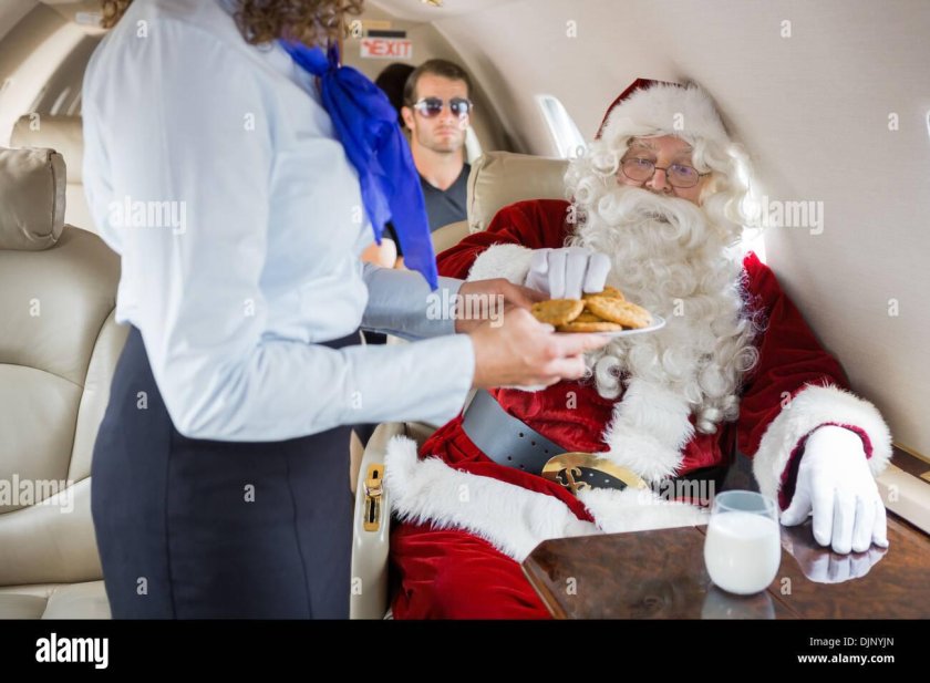 Дед Мороз на самолете