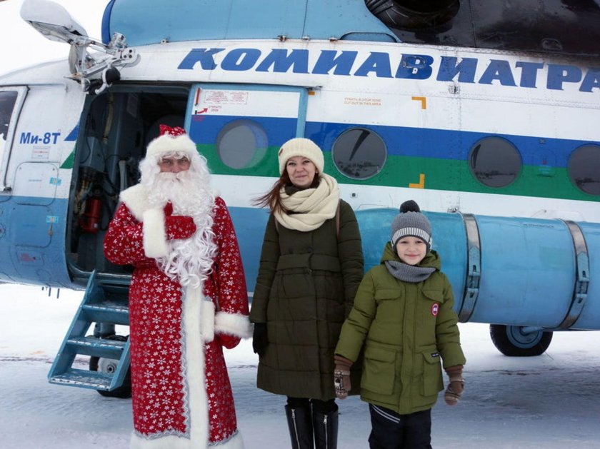 Дед Мороз на вертолете