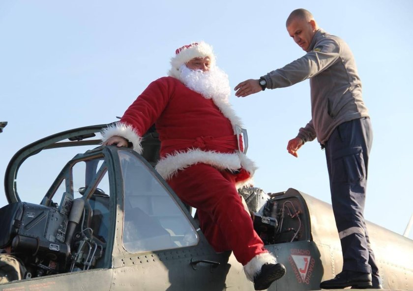 Деды Морозы снятые на камеру