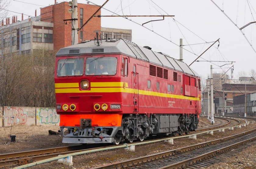 Пассажирский тепловоз тэп70