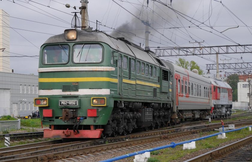 Тепловоз 2 м 62