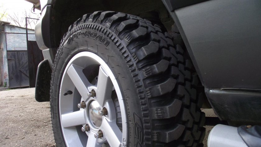 Резина Нортек на ниву