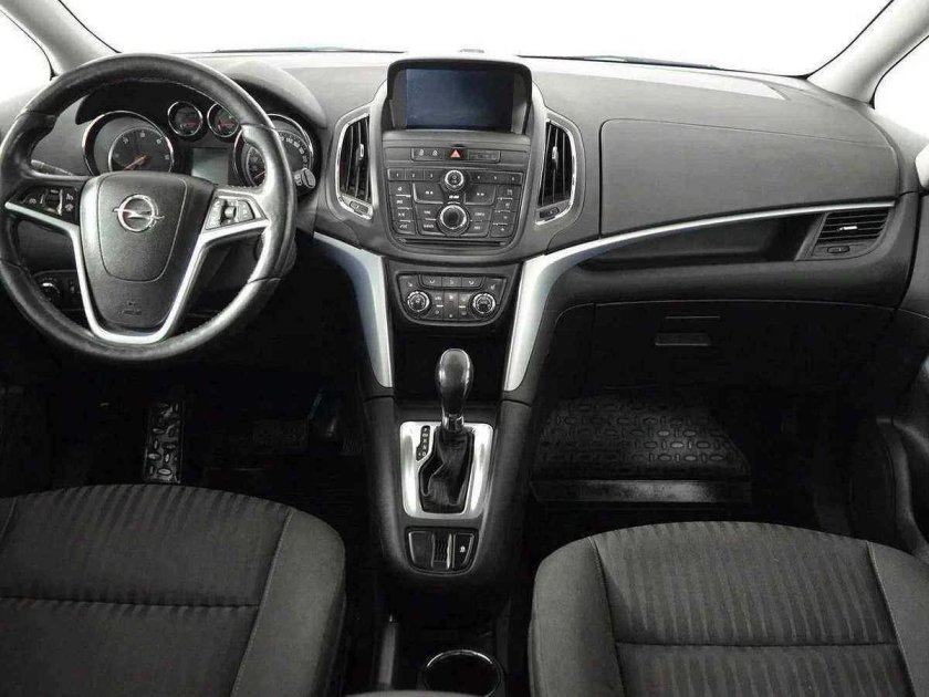 Opel Zafira 2014 салон