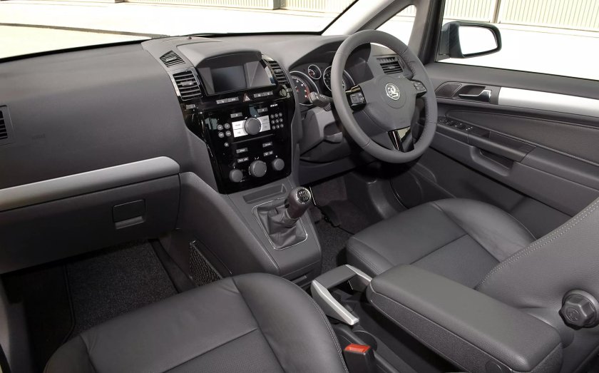 Опель Зафира 2011 салон