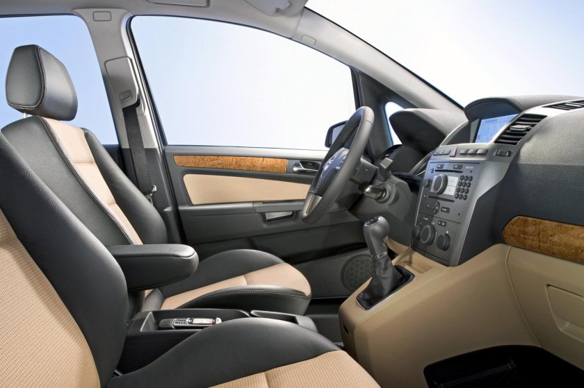 Опель Зафира 2008 салон