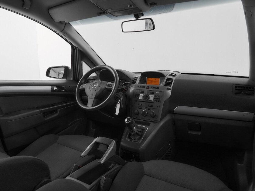 Opel zafira 2006 1.8