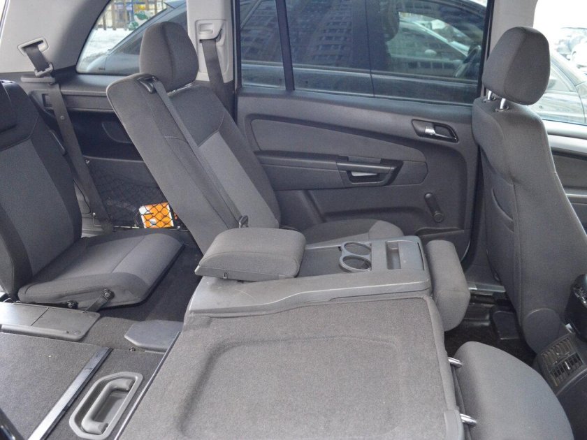 Опель Зафира 2007 салон