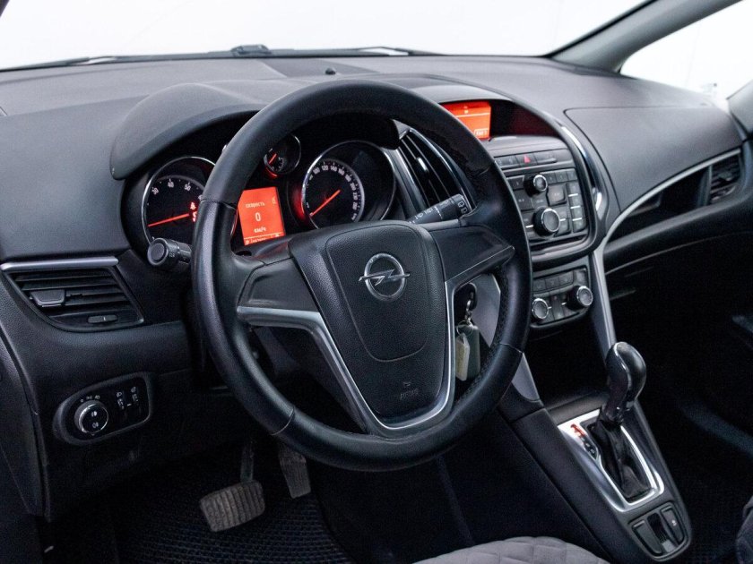 Опель зафира c