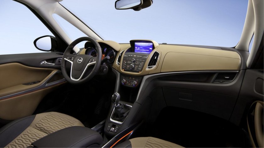 Зафира Турер салон